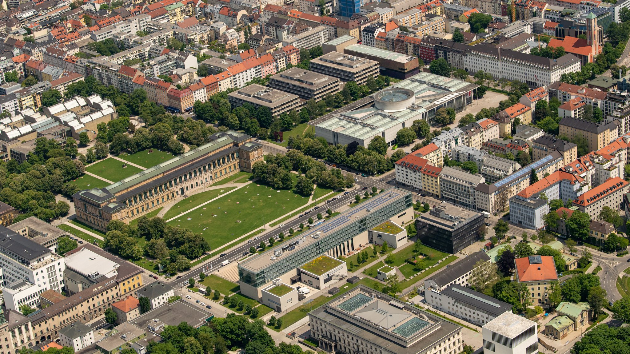Vorwürfe erschüttern Pinakotheken: Belästigung bis Überwachung? 