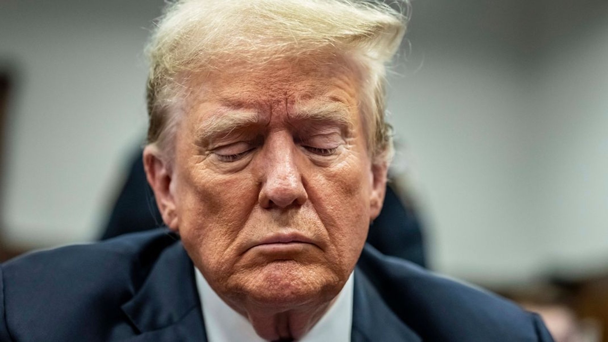 Trump schuldig gesprochen | Bild: dpa-Bildfunk/Mark Peterson Trump schuldig gesprochen